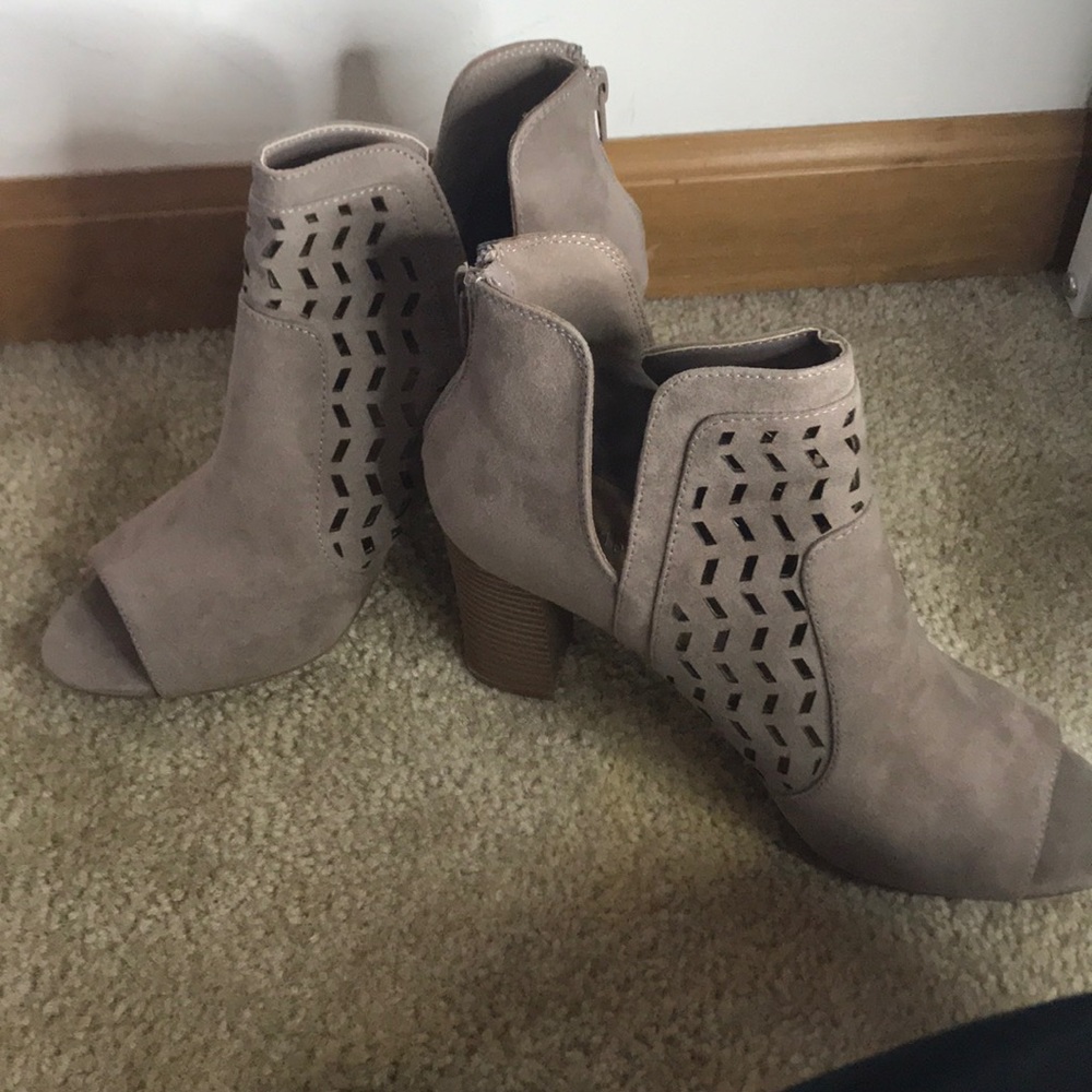 Madden Girl boots